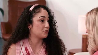 Pixie Smalls and Taylor Wild lesbian porn clip